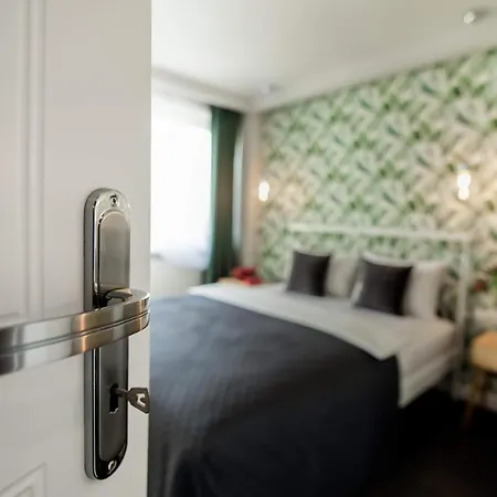 River Front, Great View From 14th Floor, Next To Pge Narodowy Stadium, Torwar - By Warsawskyline