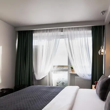 아파트 River Front, Great View From 14th Floor, Next To Pge Narodowy Stadium, Torwar - By Warsawskyline 바르샤바