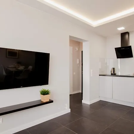 River Front, Great View From 14th Floor, Next To Pge Narodowy Stadium, Torwar - By Warsawskyline Διαμέρισμα *