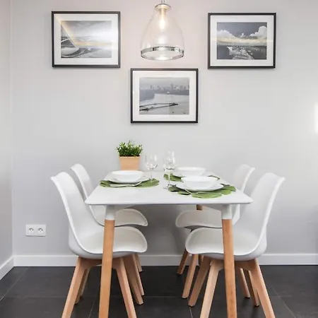 River Front, Great View From 14th Floor, Next To Pge Narodowy Stadium, Torwar - By Warsawskyline *